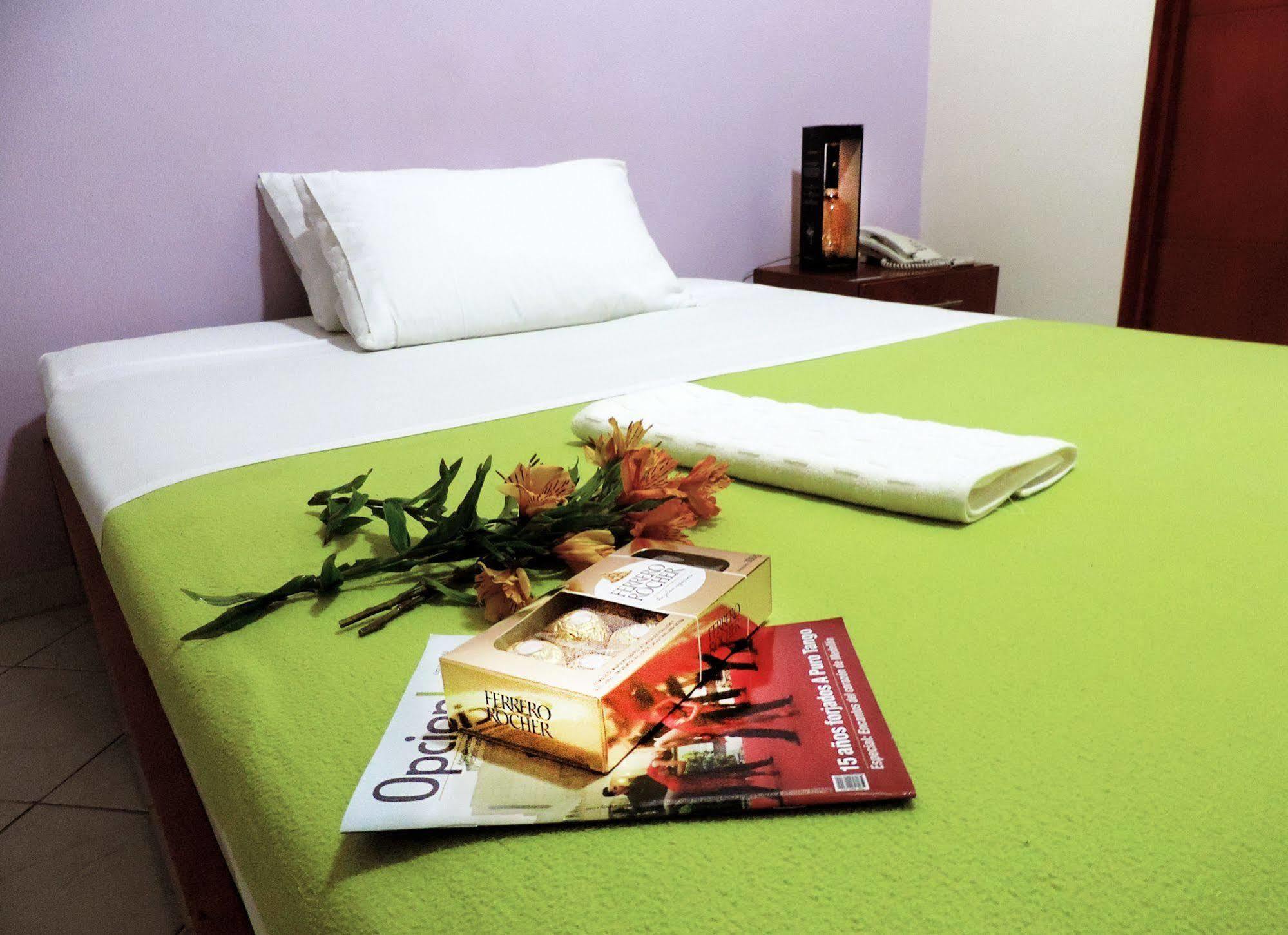 Casa Portico Hotel Medellín Kültér fotó
