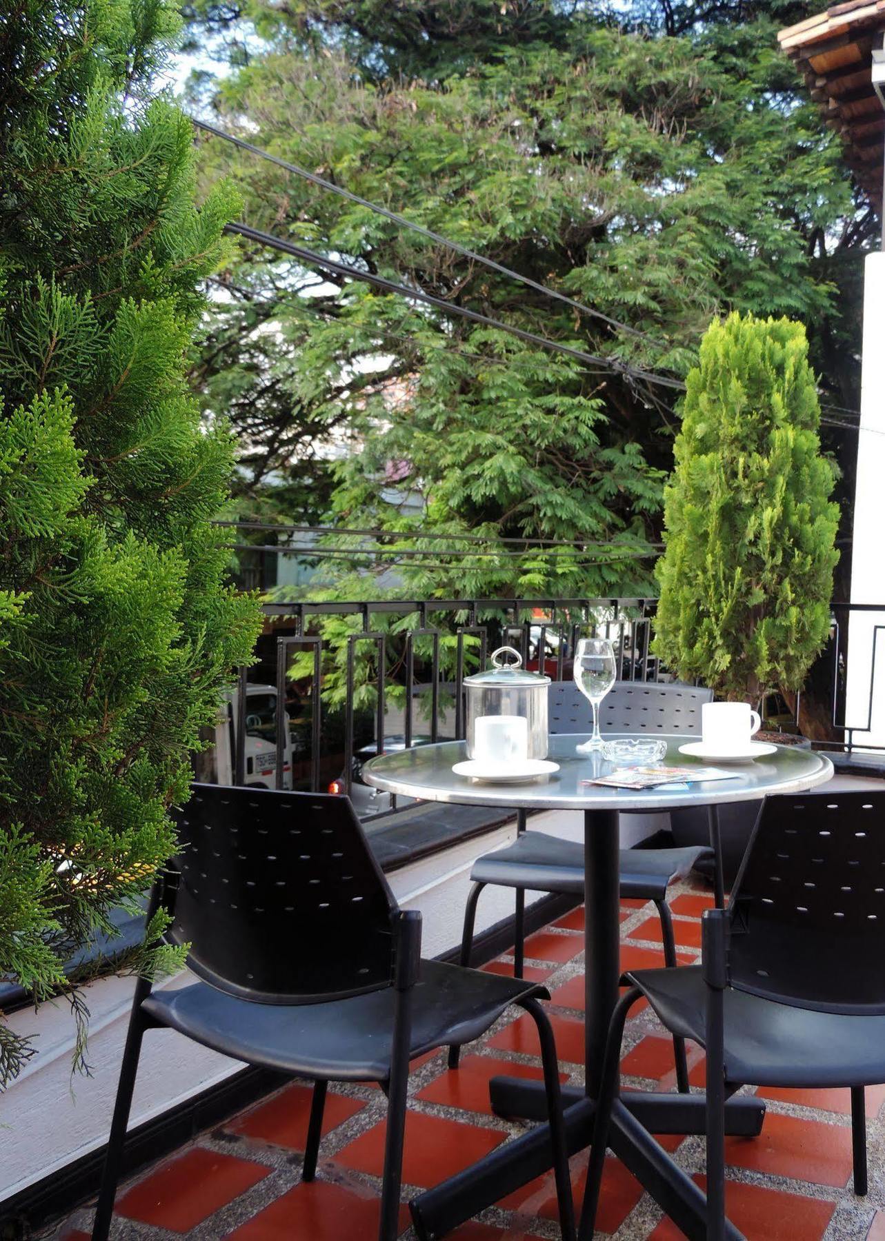 Casa Portico Hotel Medellín Kültér fotó